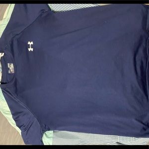 Men’s under armour workout shirt